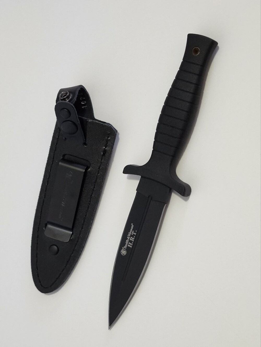 Smith & Wesson Fixed Blade Boot DUAL Edge Knife SWHRT9B NEW